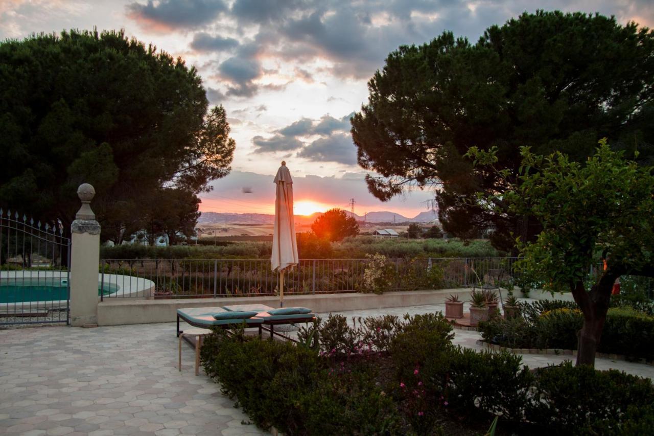 Resort Fontes Episcopi Aragona エクステリア 写真